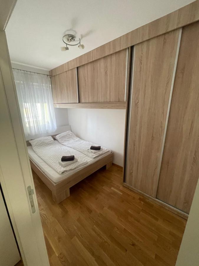 Novi Sad Apartman Leilighet Eksteriør bilde